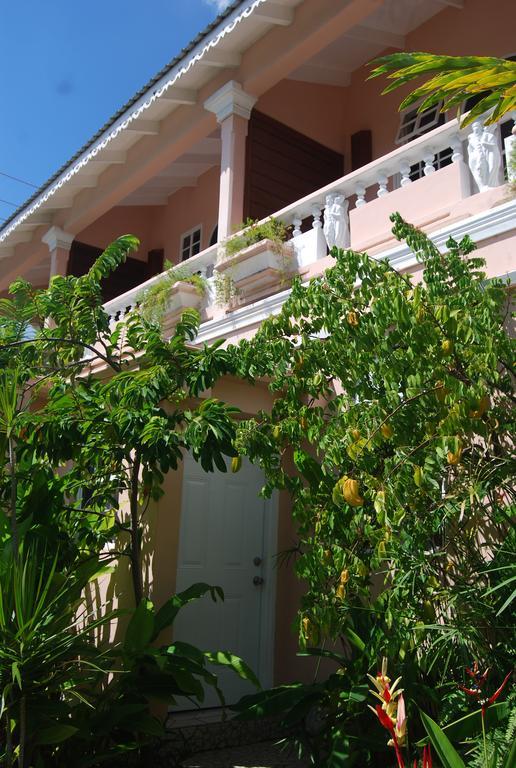 Hotel Chez Marie Alish Gros Islet Esterno foto