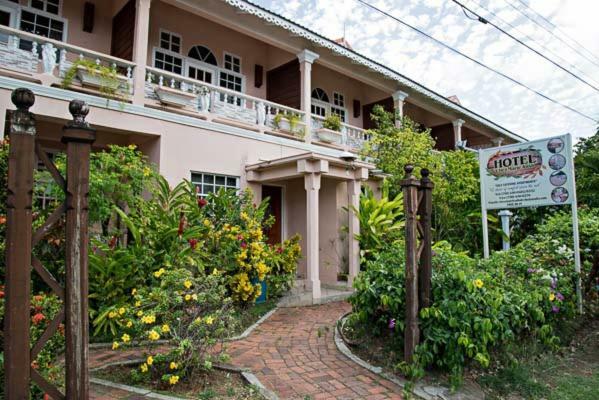 Hotel Chez Marie Alish Gros Islet Esterno foto